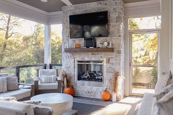 Custom Sunroom Construction